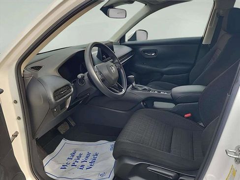 Used 2023 Honda HR-V LX image 12