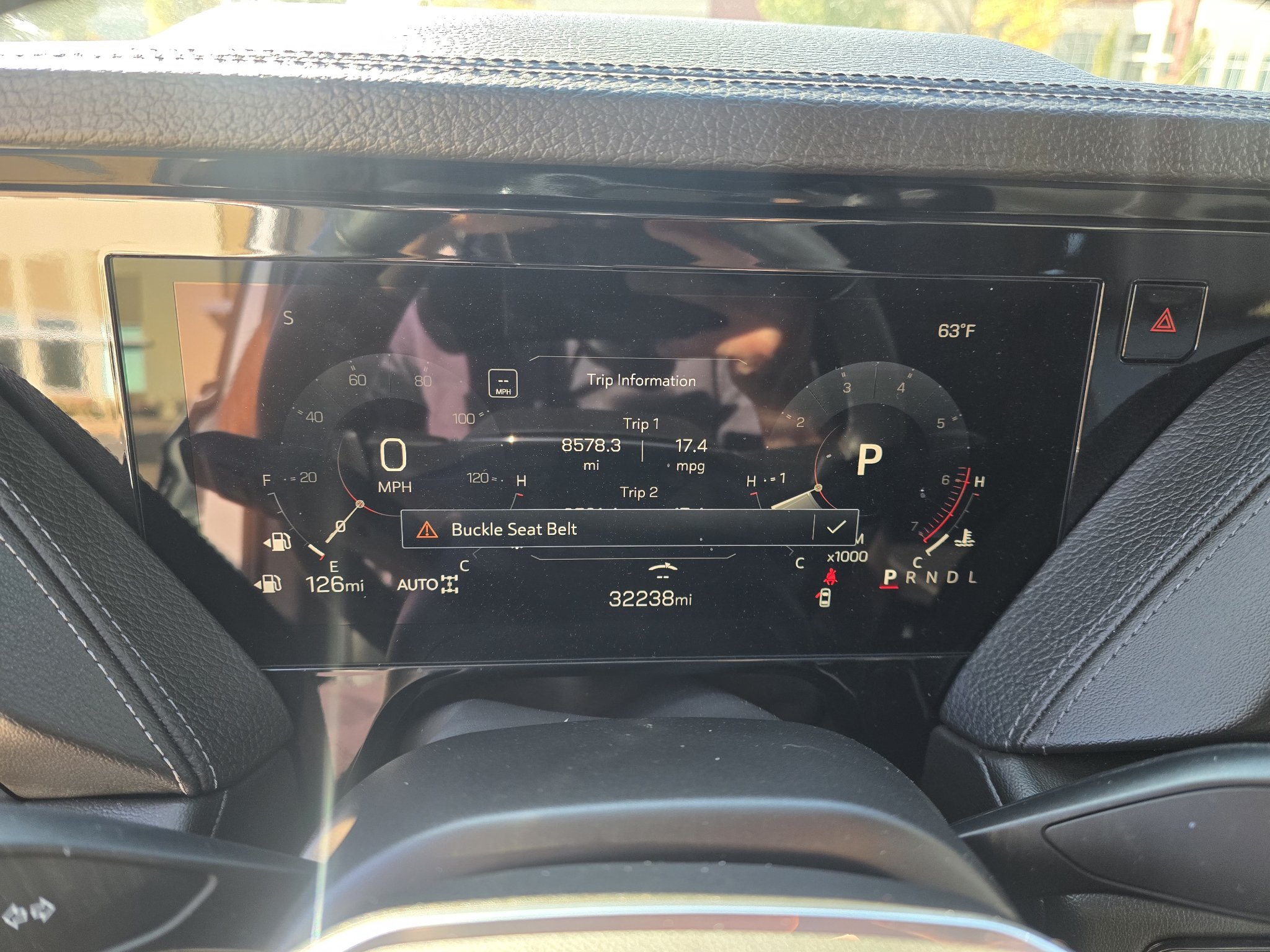 Used 2025 GMC Yukon XL Denali AWD/4WD image 21