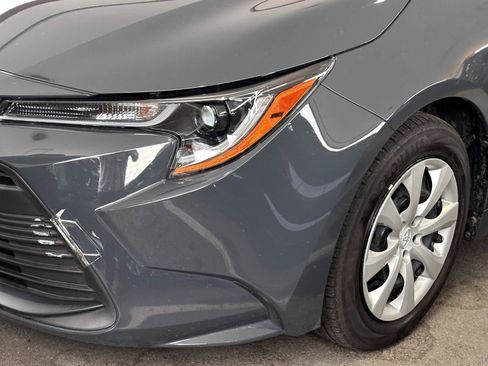 Used 2024 Toyota Corolla LE FWD image 4