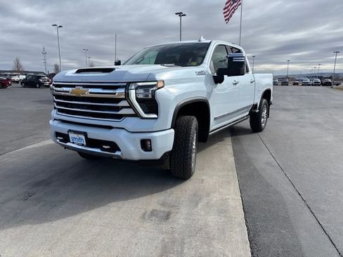 New 2026 Chevrolet Silverado 3500 High Country w/ Technology Package image 7
