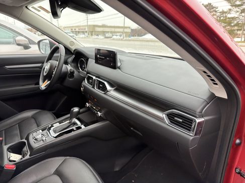 Certified 2024 MAZDA CX-5 AWD 2.5 S w/ Preferred Package image 56