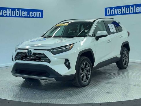 Used 2022 Toyota RAV4 Limited image 3