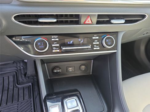 Used 2021 Hyundai Sonata Blue image 26