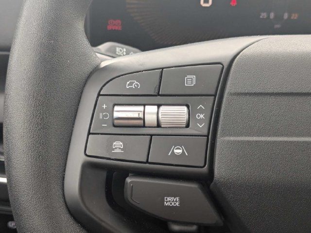 Used 2025 Kia K4 FWD image 22