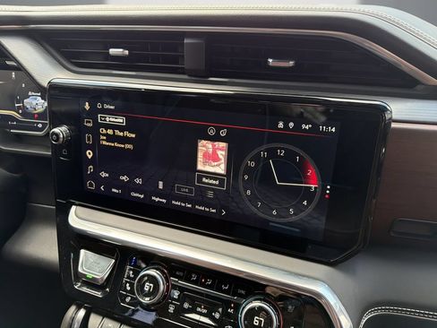 Certified 2023 GMC Sierra 1500 Denali Ultimate AWD/4WD image 19