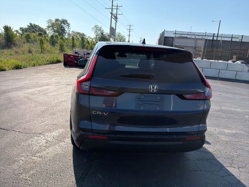 Used 2024 Honda CR-V EX image 7
