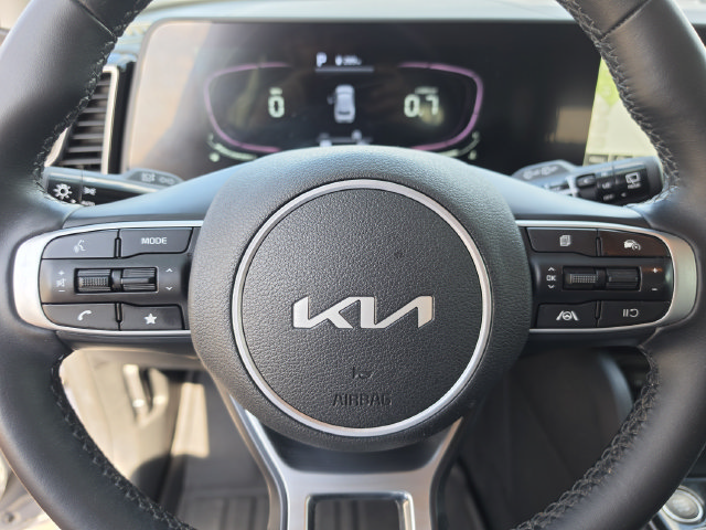 Used 2023 Kia Sportage EX FWD image 39