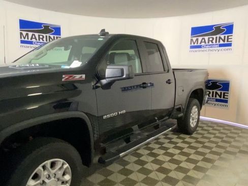 Used 2024 Chevrolet Silverado 2500 LT AWD/4WD image 6