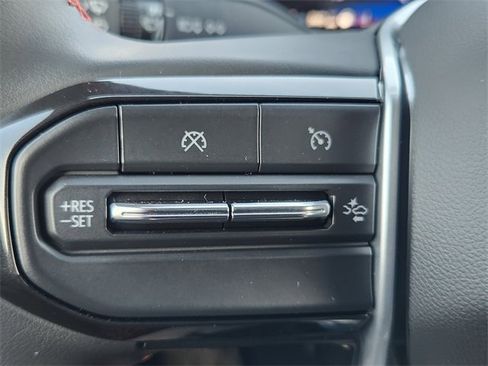 Used 2025 Chevrolet Colorado Z71 w/ Z71 Convenience Package 2 image 27