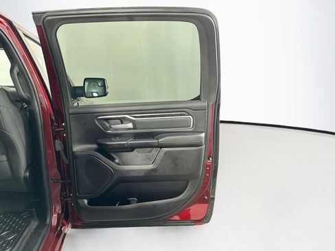 Used 2022 RAM 1500 Big Horn AWD/4WD image 30