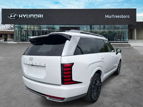 New 2026 Hyundai Palisade Calligraphy FWD image 3