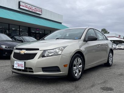 Used 2013 Chevrolet Cruze LS