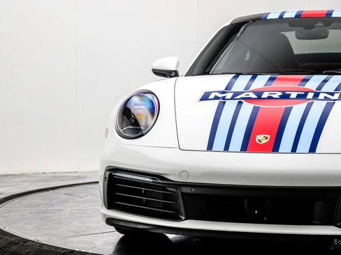 Used 2020 Porsche 911 Carrera RWD image 35