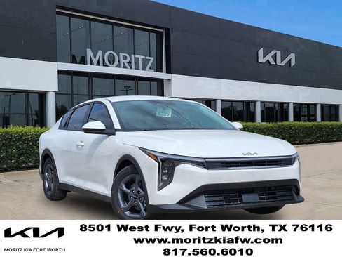 New 2026 Kia K4 FWD image 1