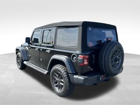 Used 2024 Jeep Wrangler Sport S image 4