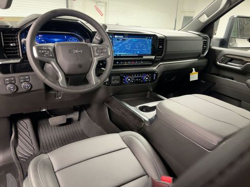 New 2026 Chevrolet Silverado 2500 LTZ w/ LTZ Plus Package AWD/4WD image 28