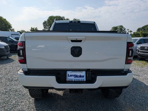 Used 2023 RAM 2500 Laramie AWD/4WD image 4
