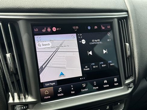 Used 2022 Maserati Levante GT image 12