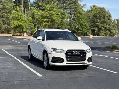 Used 2018 Audi Q3 2.0T Premium AWD/4WD image 1