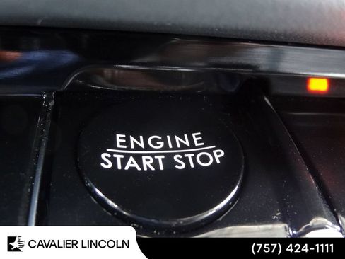 Used 2026 Lincoln Aviator Reserve AWD/4WD image 36