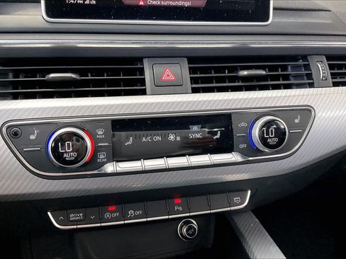Used 2018 Audi A5 2.0T Premium Plus AWD/4WD image 32