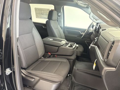 New 2026 GMC Sierra 3500 SLE w/ SLE Value Package image 29