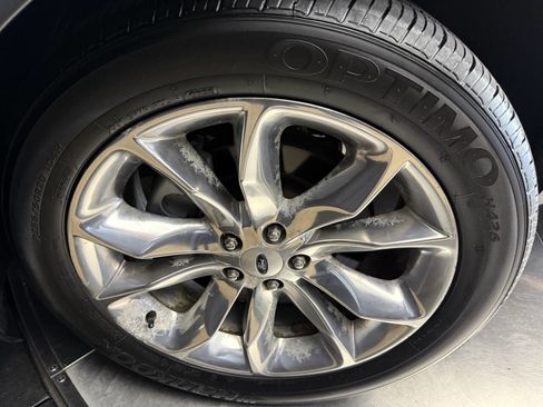 Used 2013 Ford Explorer XLT AWD/4WD image 29