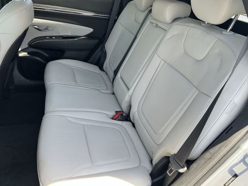 Certified 2024 Hyundai Tucson Limited FWD image 40