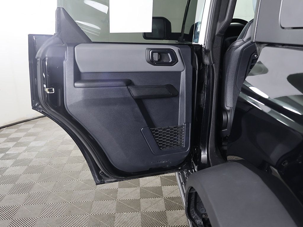 Used 2024 Ford Bronco Big Bend w/ Sasquatch Package AWD/4WD image 23