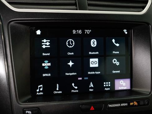 Used 2017 Ford Explorer XLT w/ Equipment Group 202A image 17