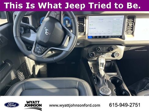 New 2025 Ford Bronco Outer Banks image 12