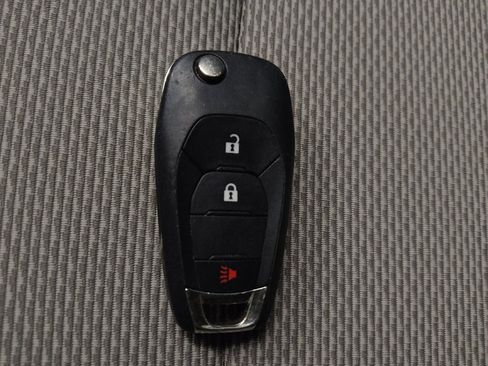 Used 2018 Chevrolet Cruze LT image 32