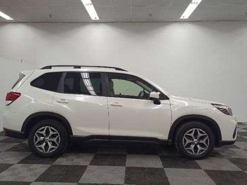 Used 2021 Subaru Forester Premium AWD/4WD image 8