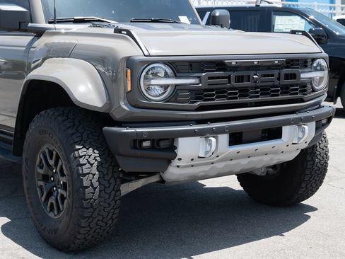 Used 2025 Ford Bronco Raptor AWD/4WD image 9