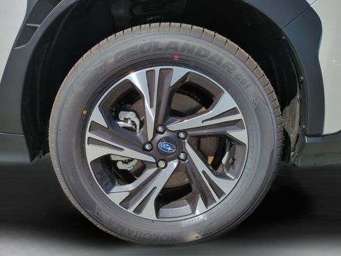 Used 2026 Subaru Crosstrek 2.5i Premium AWD/4WD image 28