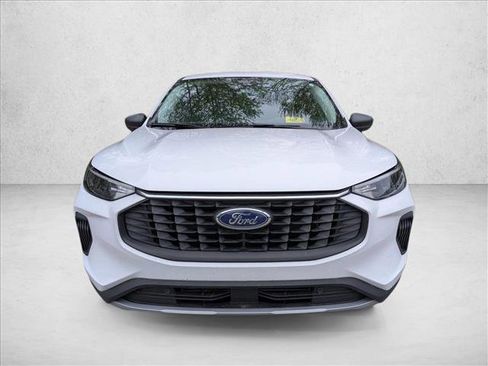 Certified 2023 Ford Escape Active image 2