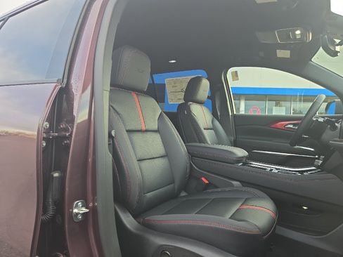 New 2026 Chevrolet Traverse RS w/ LPO, Floor Liner Package image 21