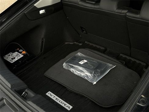 Certified 2024 Acura Integra image 32
