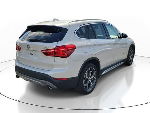 Used 2018 BMW X1 sDrive28i FWD image 4