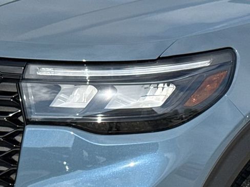 New 2026 Ford Explorer ST-Line RWD image 4