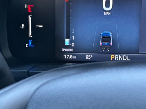 New 2025 Ford Maverick XLT w/ XLT Luxury Package image 26