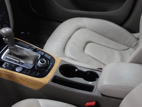 Used 2009 Audi A4 3.2 Prestige image 14