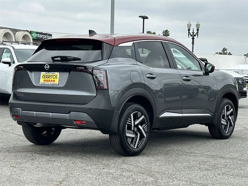New 2026 Nissan Kicks SV image 4