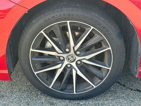 Used 2022 Toyota Camry SE image 22