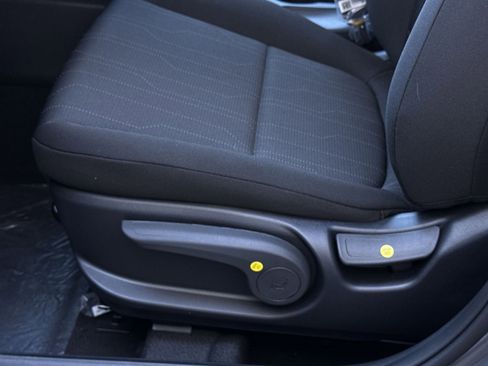 New 2026 Hyundai Venue SE FWD image 14