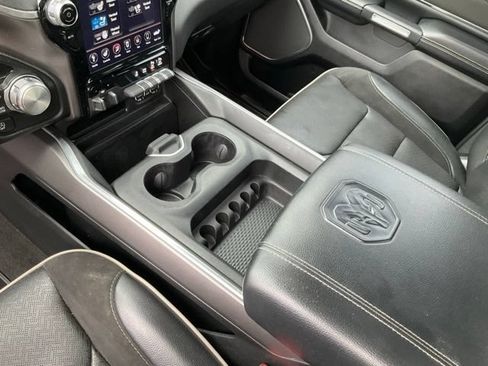 Used 2021 RAM 1500 Laramie AWD/4WD image 17
