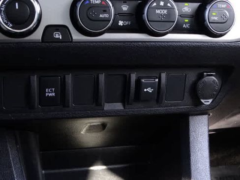 Certified 2023 Toyota Tacoma SR image 32