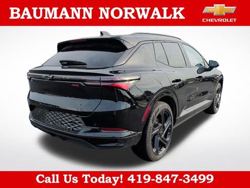 Used 2025 Chevrolet Equinox EV RS FWD image 7