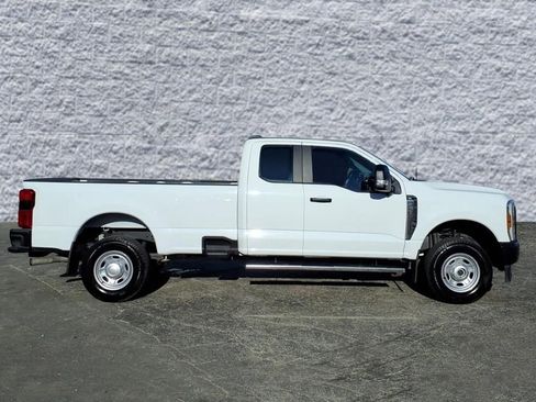 Certified 2024 Ford F250 XL w/ 360-Degree Camera Package image 2