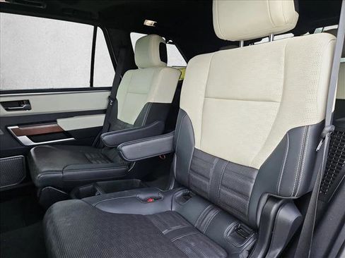 Used 2023 Toyota Sequoia Capstone AWD/4WD image 20